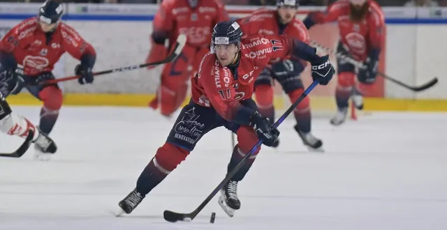 photo  ilya altybarmakyan n’a pas empêché la défaite des drakkars de caen contre morzine, jeudi.  &copy;  guillaume marie / afp 