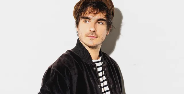 photo  cinq ans après son précédent album, gauvain sers sort, ce vendredi 27 mars, « boulevard de l’enfance ». sa prochaine tournée débutera en septembre.  &copy;  yann orhan 