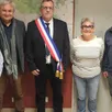photo  le maire laurent hébert entouré de ses quatre adjoints. 