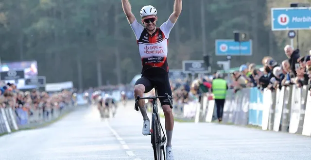 photo  au début du mois de mars, ilam larmet avait résisté au retour du peloton pour s’imposer sur la classique manche-atlantique.  &copy;  pascal granger 