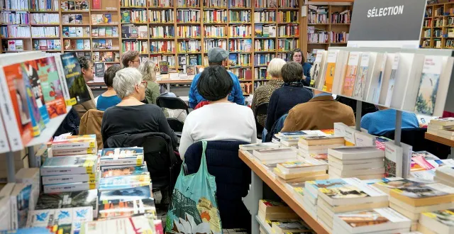 photo  chaque semaine, un libraire partage ses livres coups de cœur avec le courrier de l’ouest, le maine libre et presse océan.  &copy;  afp 