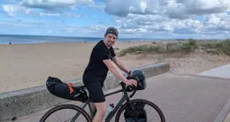 actu cinéma gabin decker a parcouru 4 500 km de la normandie à la grèce. il va raconter son périple lors du festival « rencontres au bout du monde ».