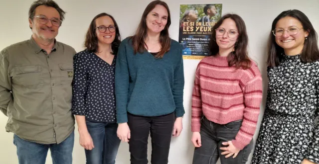 photo  le groupe de travail du pôle santé ouest anjou a préparé cet atelier ciné débat autour des dangers de la surexposition des enfants aux écrans.  &copy;  ouest-france 