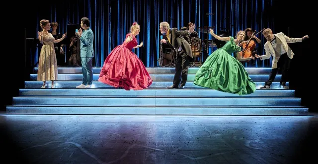 photo  des élèves manceaux ont pu découvrir de l’opéra avec la pièce « cendrillon » au théâtre des quinconces.  &copy;  christophe raynaud de lage 