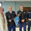 photo  de gauche à droite : rose-marie et didier québriac, le commandant isamël baa et le colonel alexandre vignau. 