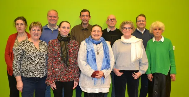 photo  les membres du conseil municipal d’asnières-sur-vègre.  &copy;  le maine libre 