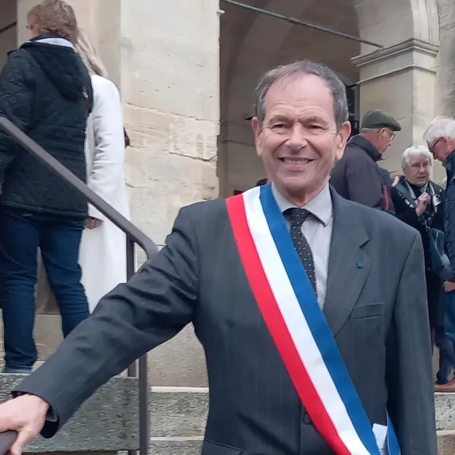 photo antoine perrault, nouveau maire de sées.  ©  ouest-france
