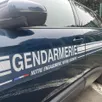 photo les gendarmes ont instauré un périmètre de sécurité à carquefou (loire-atlantique), après la découverte d’un objet suspect avec un détecteur de métaux.