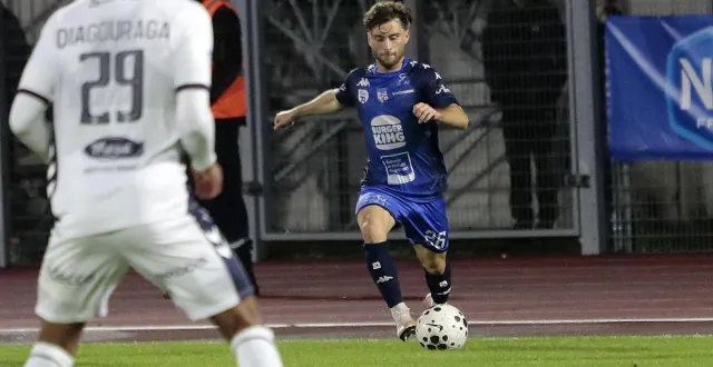 photo  battus 0-1 à l’aller au stade rené-gaillard au début du mois de novembre 2025, hugo dupont et les chauraisiens défiaient les girondins dans leur antre ce samedi 28 mars 2026.  &copy;  co - benoit felace 