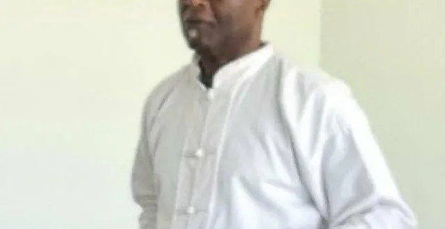 photo  roland, maître qi qong.  &copy;  co 