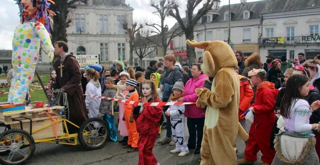 photo  le défilé partira à 15 heures mais rendez-vous est donné dès 14 heures place de l’église.  &copy;  archives le maine libre 