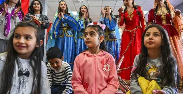 photo  norouz est traditionnellement célébrée dans plusieurs pays d’asie centrale et du moyen-orient, dont la turquie, l’azerbaïdjan, l’iran, l’ukraine.  &copy;  le maine libre - denis lambert 