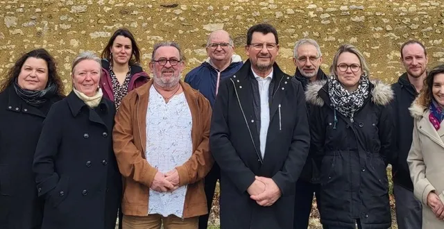 photo  une équipe inchangée pour un nouveau mandat à saint-christophe-en-champagne.  &copy;  le maine libre 