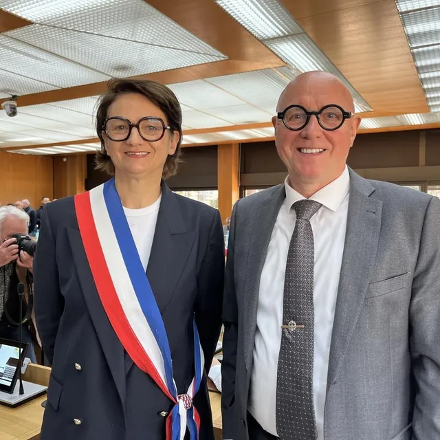 photo aux côtés d’isabelle leroy, jean-paul brégeon a retrouvé sa place de premier adjoint. il brigue maintenant la présidence de l’agglomération.  ©  ouest-france