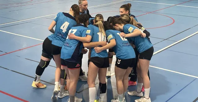 photo  les handballeuses angevines du lac de maine.  &copy;  photo co 