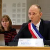photo  benoît nicolardot, le nouveau maire de sablé-sur-sarthe, lors du conseil municipal d’installation, vendredi 27 mars 2026. 
