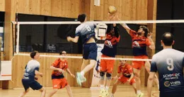 photo  l’ugs asca-le mans a fini par faire barrage aux joueurs de coulaines dans le derby. 