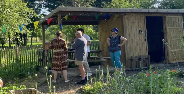 photo  des rencontres toujours très appréciées des beaucouzéens.  &copy;  archives ouest-france 