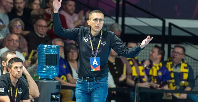 photo  quand le calendrier s’emballe, il est essentiel de bien gérer les déplacements estime grégory cojean.  &copy;  baptiste mura 