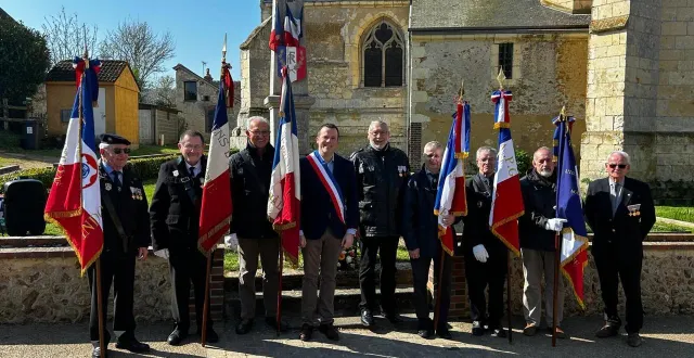 photo  le 64e anniversaire du cessez-le-feu en algérie a été commémoré à val-au-perche.  &copy;  val-au-perche 