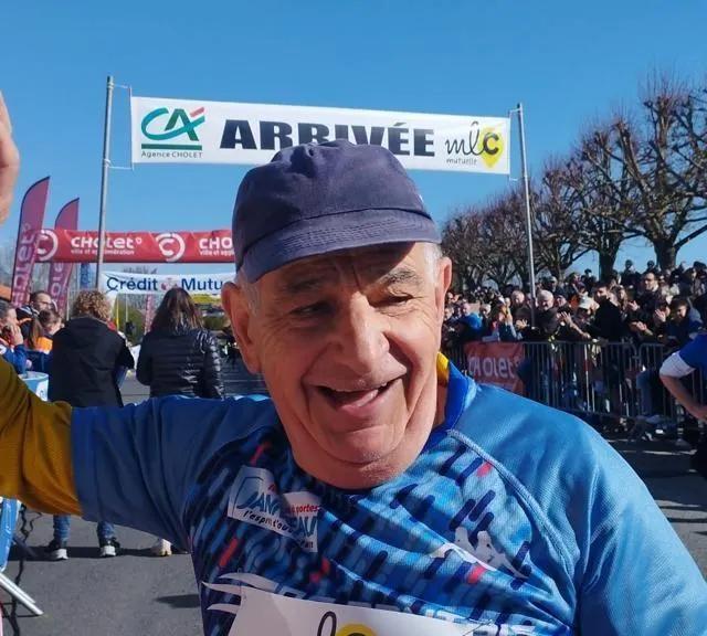 photo à 80 ans, il est encore possible de courir. la preuve avec rené qui a bouclé son 8,2 km ce dimanche 29 mars 2026, à nuaillé.  ©  ouest-france