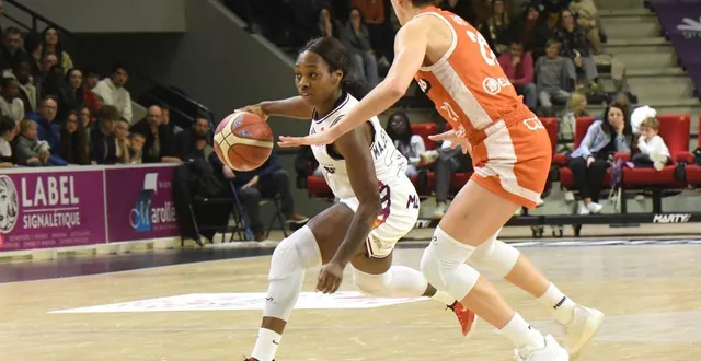 photo  l’angevine victoria majekodumni.  &copy;  photo co - michel durigneux 