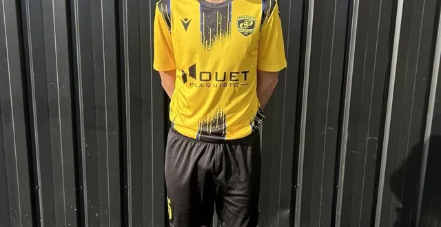 photo  le maillot de maybéléger est élu plus beau maillot de l’anjou fc.  &copy;  photo maybéléger 