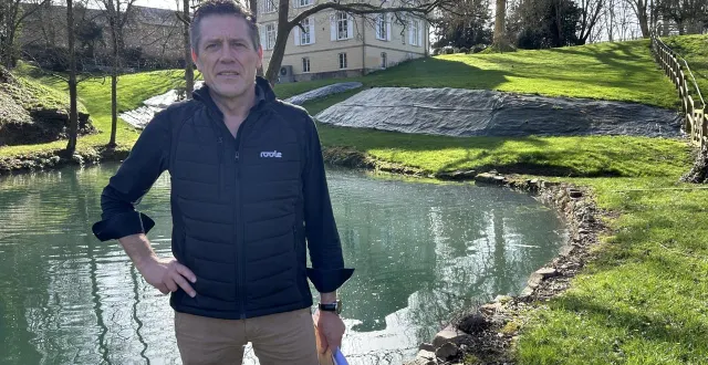 photo  frédéric fache, en conflit avec le conseil départemental du calvados, cinq ans après avoir acquis une propriété à baron-sur-odon.  &copy;  ouest-france 