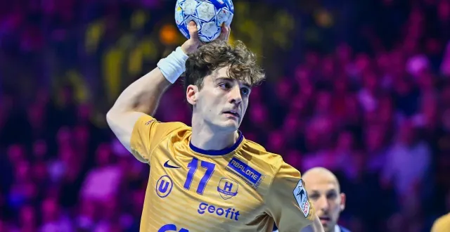 photo  noam leopold est forfait pour le 8e de finale aller de ligue des champions.  &copy;  franck dubray / ouest france 