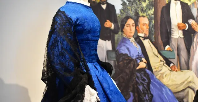 photo  à la fin du xixe siècle, la silhouette idéale en « sablier » impose taille fine et volumes exagérés, comme le montre l’exposition « sois belle », au musée de vire normandie.  &copy;  ouest-france 