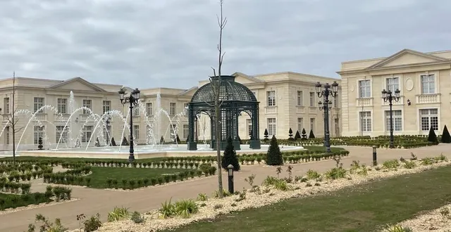photo  le puy du fou a construit cette année 100 nouvelles chambres dans son prestigieux hôtel du grand siècle.  &copy;  ouest-france 