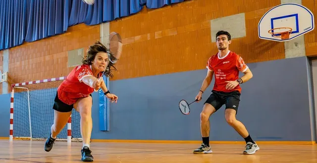 photo  vitrai et lepourreau-basco ont remporté leur double mixte contre saint-jacques.  &copy;  arnaud despelchain/ouest-france 