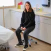 photo véronique darricau : « ici, en tant que salariée, je dédie tout mon temps de travail, à la médecine, mon métier de cœur. »
