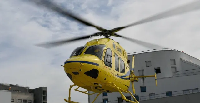 photo  si l’hélicoptère du samu d’angers est intervenu, c’est en raison d’un manque de moyens terrestres disponibles au moment du déclenchement des secours.  &copy;  franck dubray / archives ouest-france 