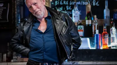 photo  plus de cinquante ans après le début de l’aventure avec motörhead, lucas fox sort un livre sur le groupe et ses années folles dans le rock londonien. 