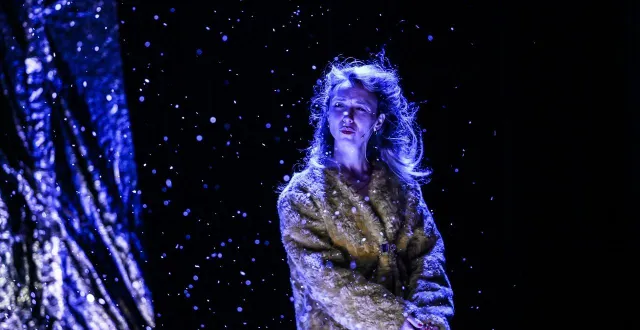 photo  sophie lebrun est « anna-fatima » les 7 et 8 avril au quai d’angers.  &copy;  virginie meigné 