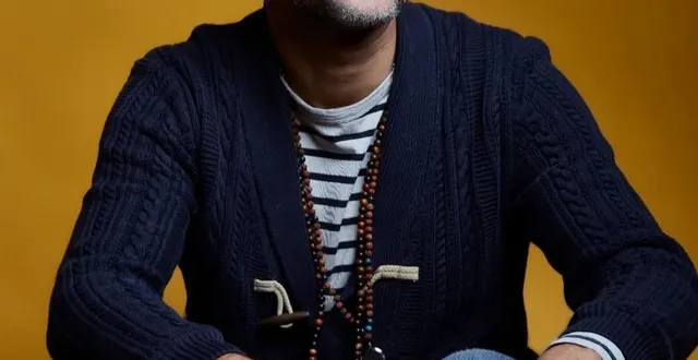 photo  juan manuel cortes, un musicien percussionniste intraitable sur la tradition.  &copy;  thalica project 