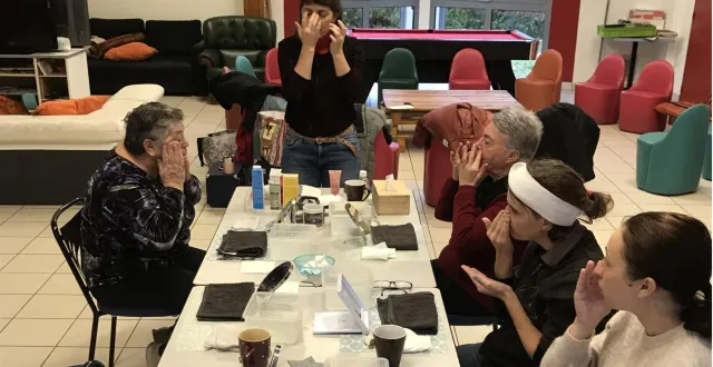 photo  fabriquer ses propres cosmétiques et partager des moments entre femmes, c’est ce que propose l’association pass’âge ce mardi 7 avril.  &copy;  ouest-france 