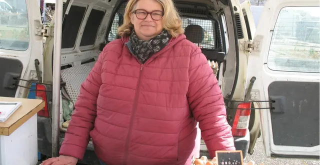 photo  arrivée sur le marché du lion en 1999, anne roynard va bientôt céder son stand.  &copy;  co 