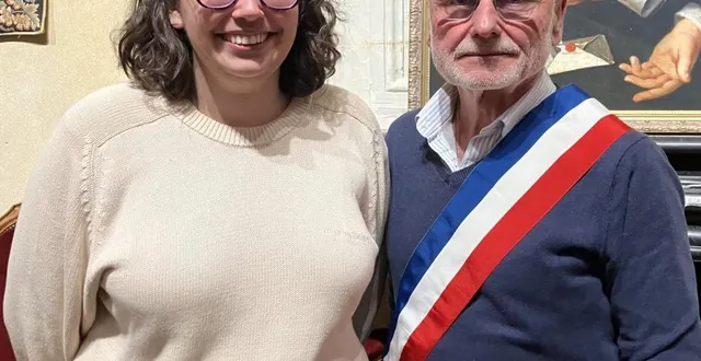 photo  cassandre rosier-pennevert et hubert gaudin, le maire.  &copy;  co 