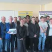 photo le lions club de segré a apporté son soutien financier au collège georges-gironde pour un séjour en italie, particulièrement pour quatorze élèves de 3e de la segpa. les bénévoles ont remis, jeudi 19 mars, un don de 1 000 € à la classe, en présence de deux des professeures et du directeur de la section, olivier pageau.