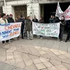 photo environ 160 personnes étaient rassemblées place imbach à angers avant de défiler pour protester contre la suppression de postes dans l’éducation nationale.