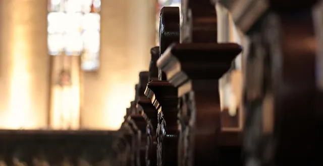 photo  l’église de lunac (aveyron) s’apprête à retrouver son christ en croix, qui s’était volatilisé en 1995. photo d’illustration.  &copy;  pixel2013 / pixabay 