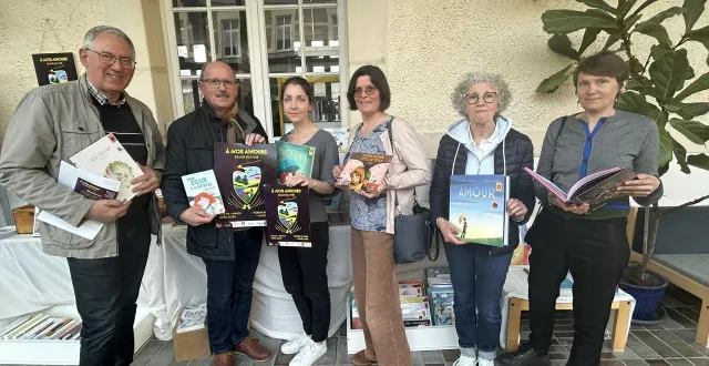photo  depuis plus d’un an, les médiathèques et le pôle culture de flers agglo (orne) travaillent ensemble pour organiser la seizième édition du salon du livre, les 4 et 5 avril 2026 au forum de flers.  &copy;  ouest-france 