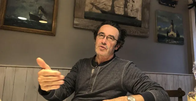 photo  rémi mauger en son antre d’herqueville, dans la hague.  &copy;  ouest-france 