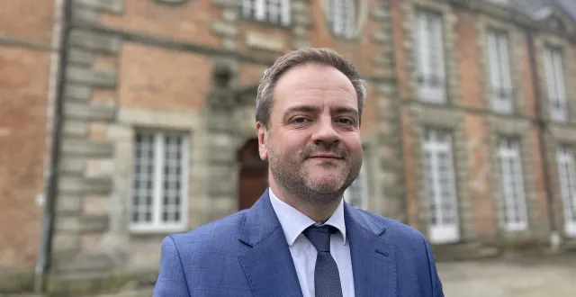 photo  aurélien duvergey, 41 ans, est le nouveau sous-préfet, directeur de cabinet du préfet de l’orne.  &copy;  ouest-france 