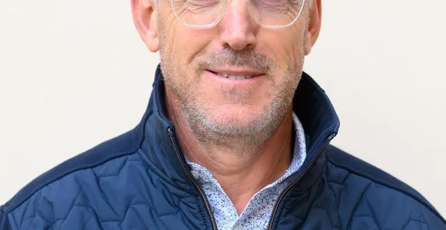 photo  gérard riboux, chef d’établissement de saint-benoît.  &copy;  ouest-france 