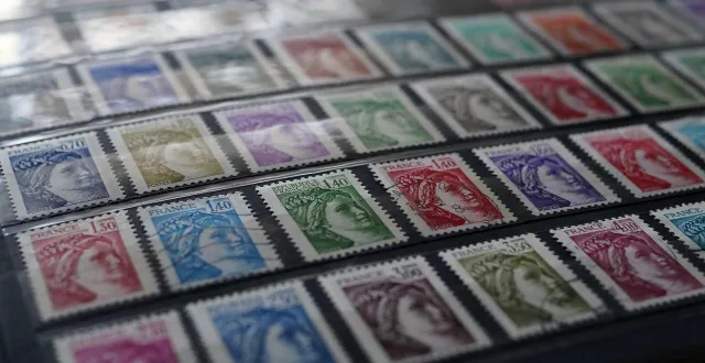 photo  un collectionneur qui avait créé la société pêcheur de timbres avec xavier niel a été condamné à rembourser 1,3 million d’euros au milliardaire. photo d’illustration.  &copy;  scapin / pixabay 