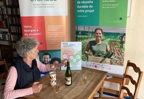 photo  yolande d’olier, membre des cigales de pail et des avaloirs, assurera trois permanences et une réunion d’information, en avril 2026 à alençon.  &copy;  photo transmise 