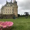 photo  le château de brissac, près d’angers, organise chaque année une chasse aux œufs géante. 